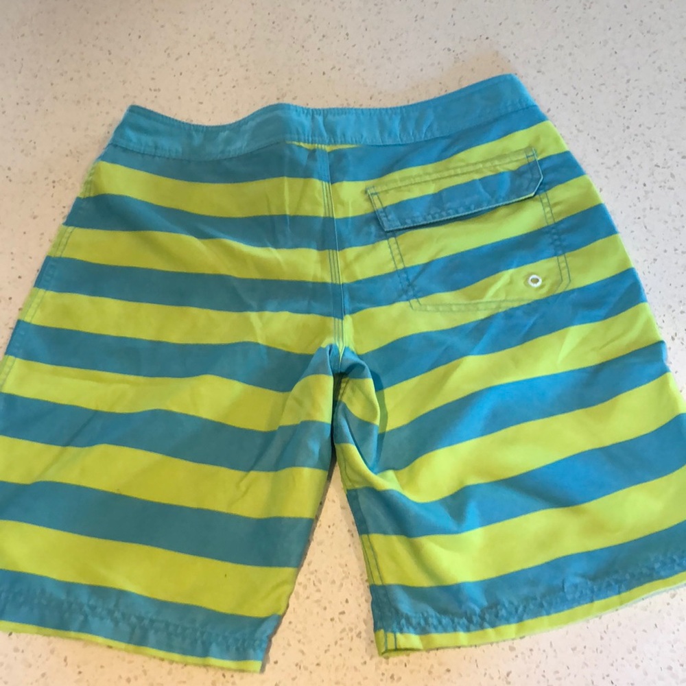 Swimsuit - Picture 7 of 8
